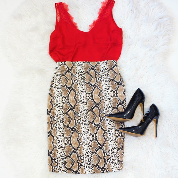 💥 Snake Skin Print Pencil Midi Skirt - Picture 2 of 3
